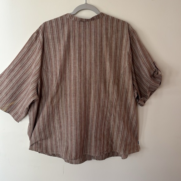 Lane Bryant Womans Button Up Shirt Tucks On Each Side Of Front Size 26/28 - Picture 8 of 14